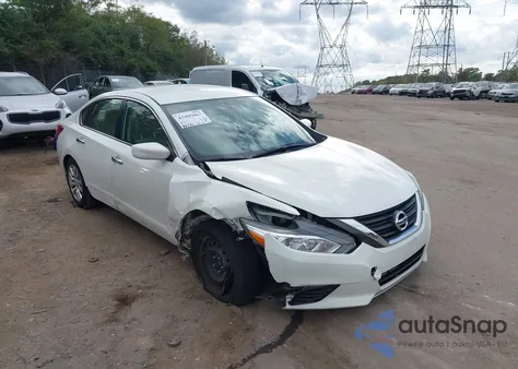 2016 Nissan Altima 2.5 S z USA, uszkodzony, nr VIN 1N4AL3APXGC241734